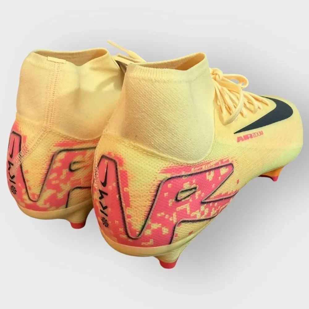 Nike Zoom Superfly 10 Academy Km Fg/Mg Kylian Mbappe Orange size 9.5 FQ8293-800